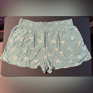 American Eagle Women’s Floral Shorts, Green, XL, Gently Used